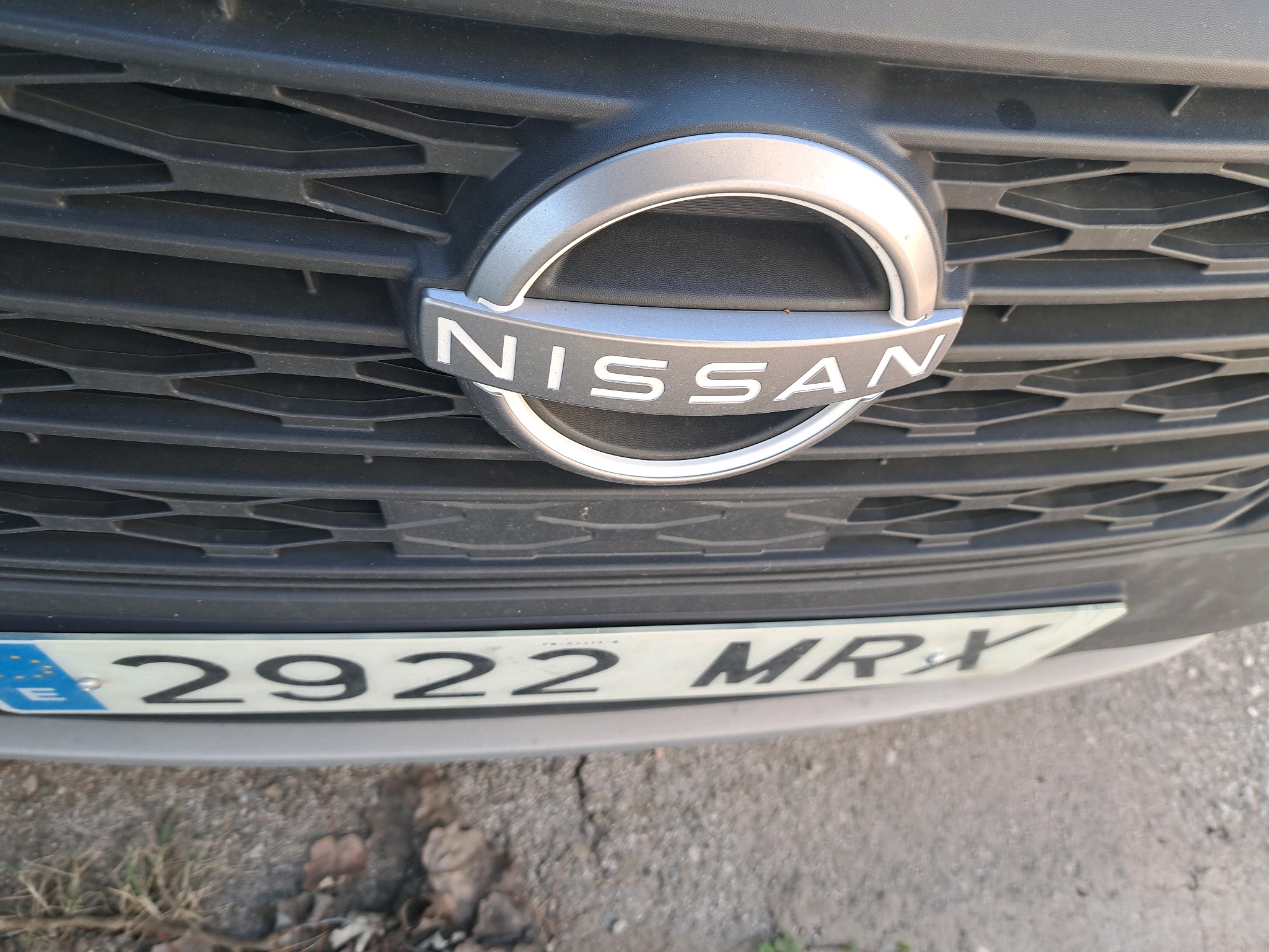 NISSAN